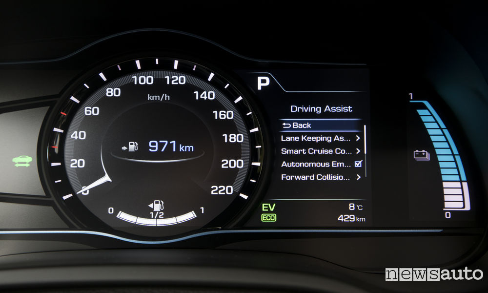 hyundai-ioniq-plug-in-hybrid-11
