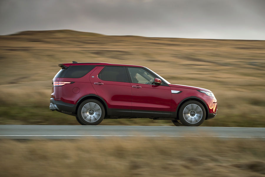 land-rover-discovery-2017-10