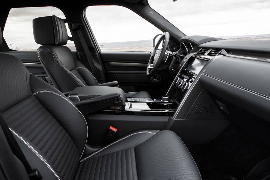 land-rover-discovery-2017-15
