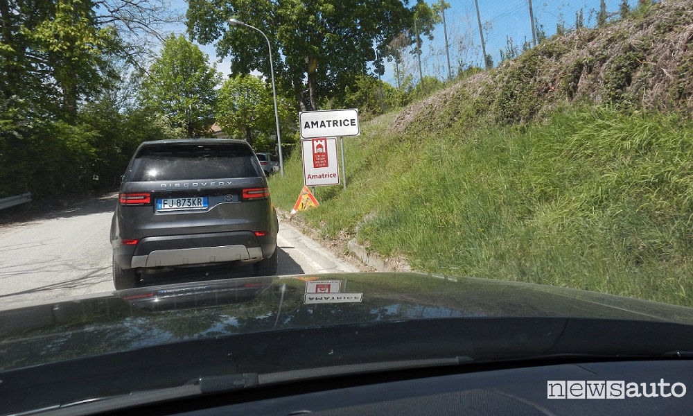 land-rover-discovery-amatrice-giardino-degli-alberi-5