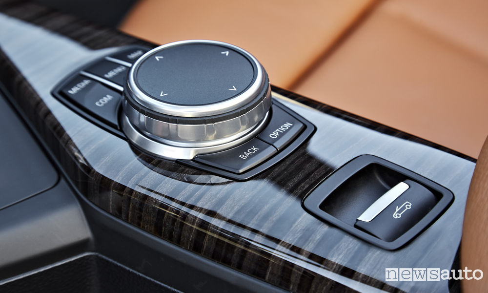 nuova-bmw-serie-2-cabrio-12