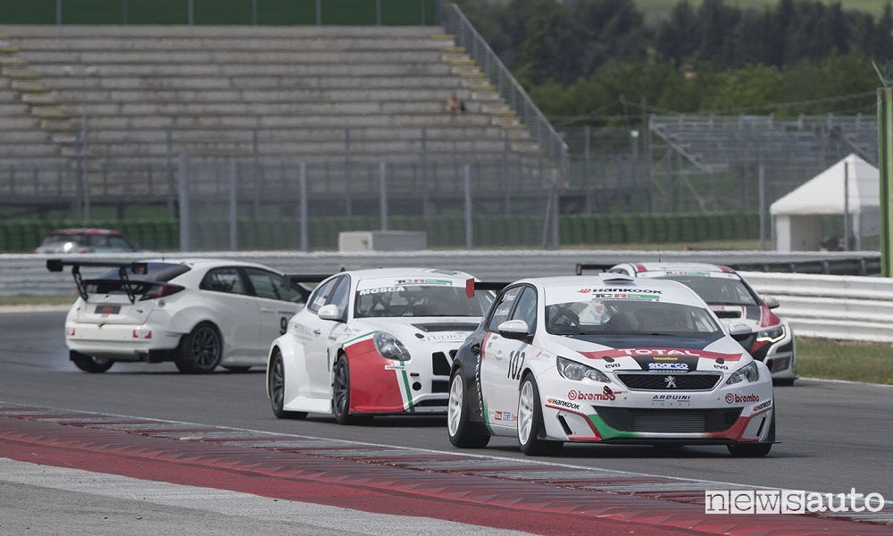 CIT-2017-Misano-Gara-2-Peugeot-308-Racing-Cup