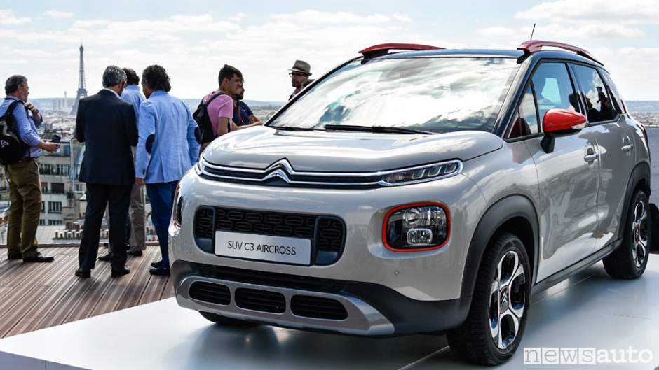 Citroen_C3_AirCross_2017_Suv_18