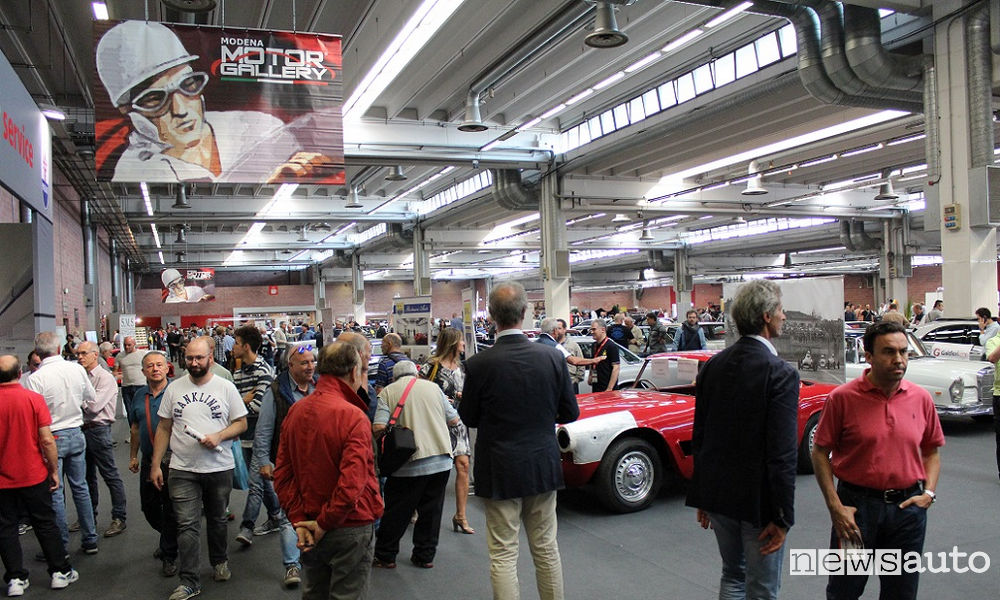 Modena-Motor-Gallery-Pubblico