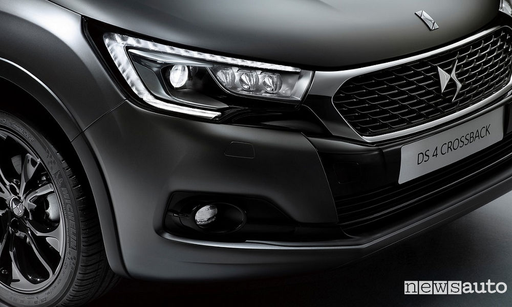 ds-4-crossback-moondust-3