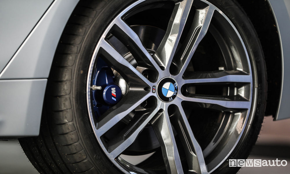 nuova-bmw-serie-4-iconic-4-edition-1
