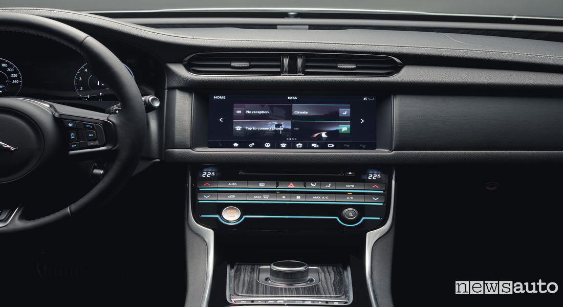 nuova-jaguar-xf-sportbrake-20