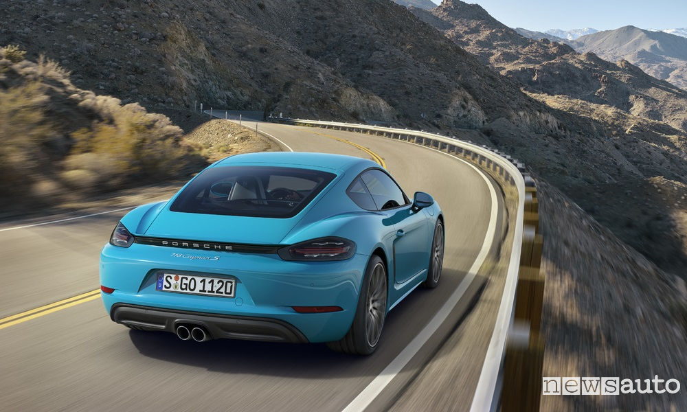 porsche-718-cayman-s-parco-valentino-2017