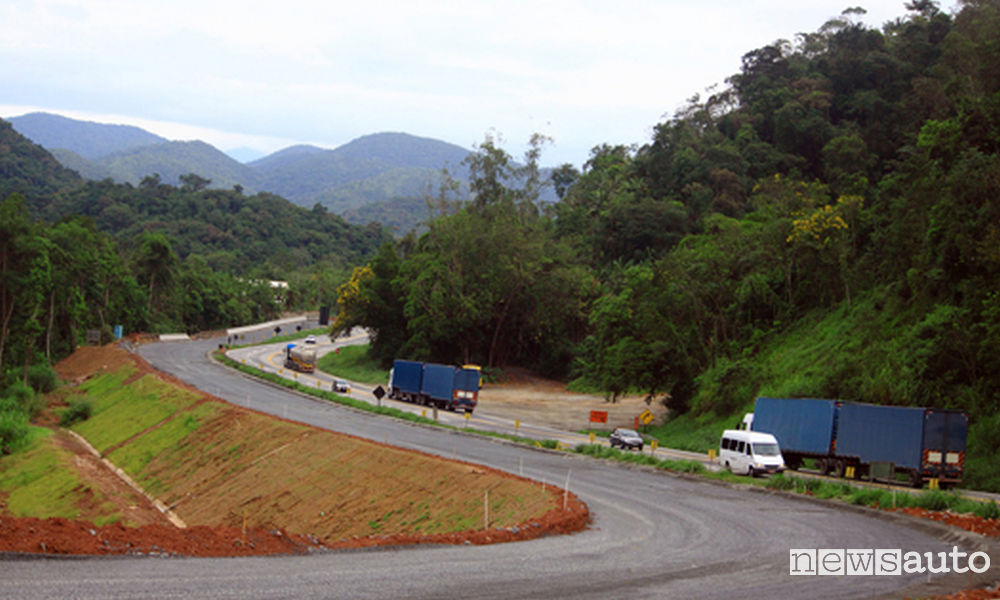 BR-116, l'autostrada della Morte in Brasile 