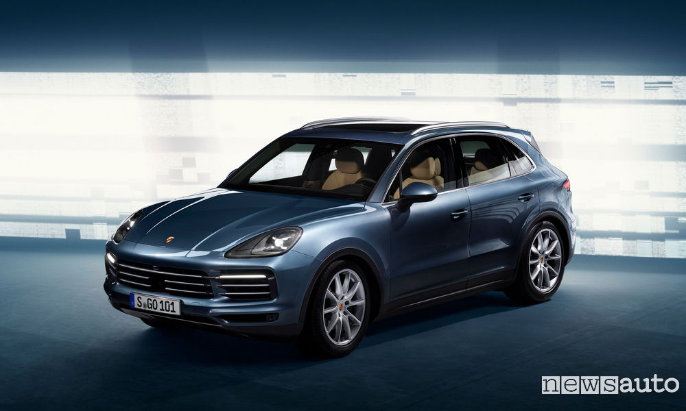 Porsche Cayenne blocco produzione Porsche