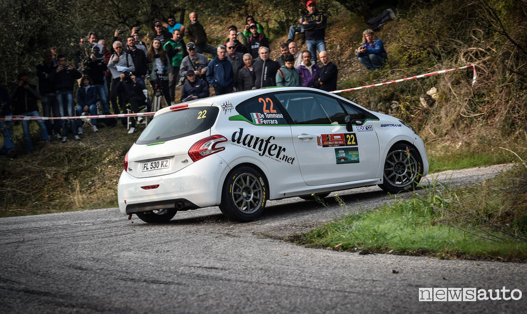 Peugeot Competition TOP 208 De Tommaso