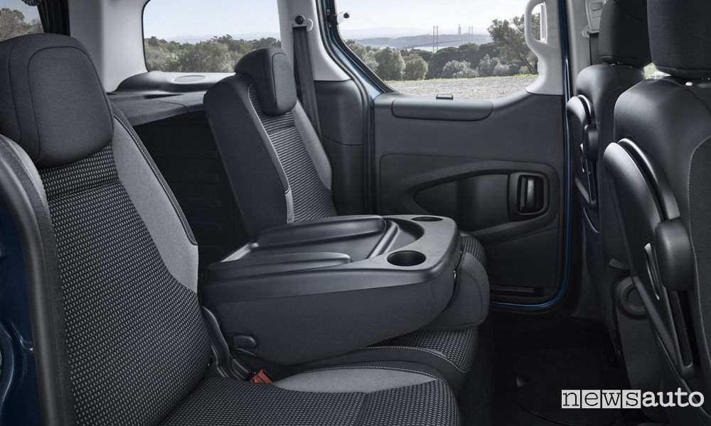 peugeot-partner-tepee-full-electric-16