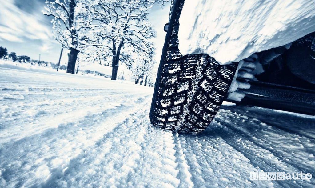 Obbligo pneumatici invernali