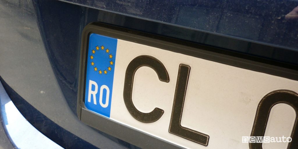 multa per targa estera