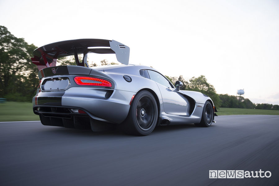Dodge Viper ACR