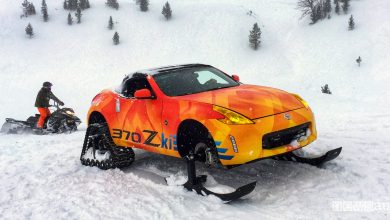 Auto con i cingoli Nissan 370Zki