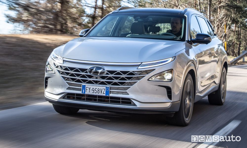 Hyundai NEXO, caratteristiche, autonomia e prezzo del SUV ad idrogeno