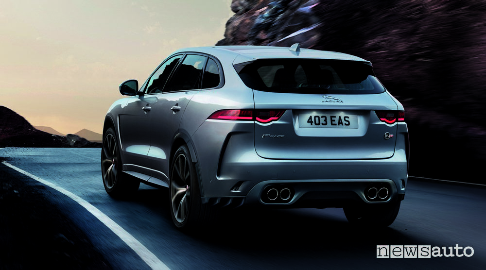 Jaguar F-Pace SVR