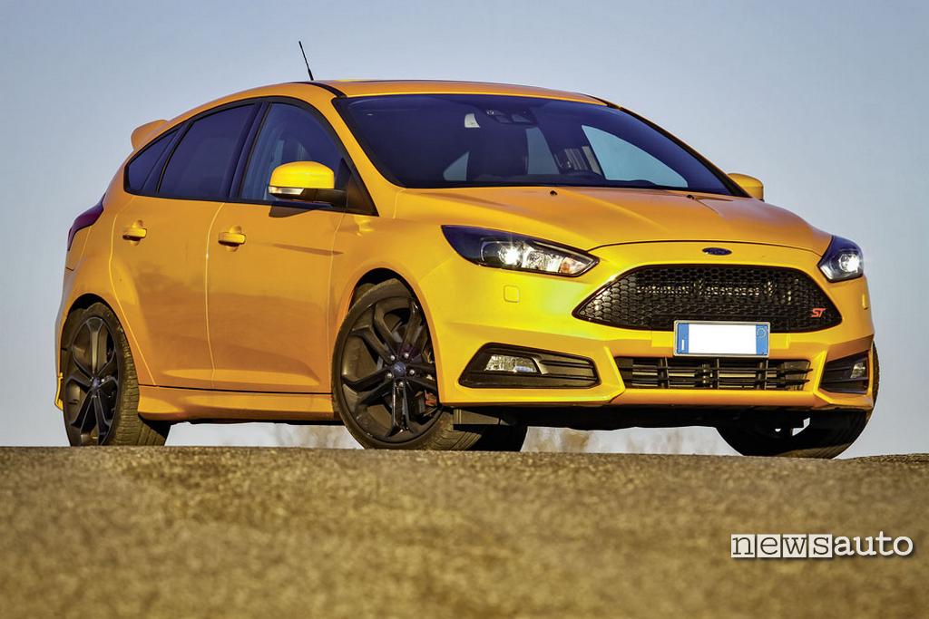 Ford Focus ST esterno 