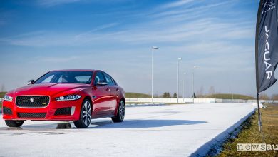 Record Jaguar XE Sport