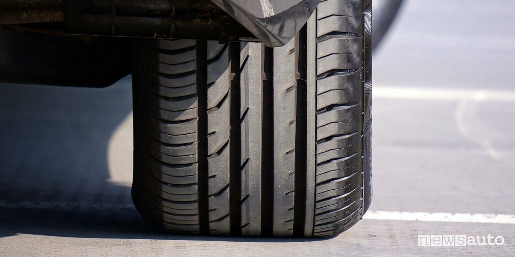 Pneumatici auto estivi larghezza maggiore