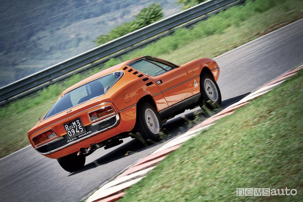 Alfa Romeo Montreal 2.6 V8 posteriore