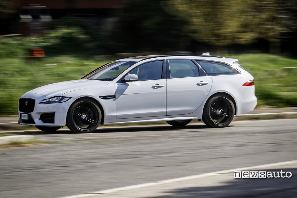 jaguar xf sportbrake come è fatta
