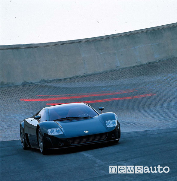 Italdesign-2001 con la Volkswagen W12 a Nardò