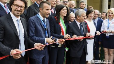 Ministro Danilo Toninelli al Salone Auto Torino Parco Valentino