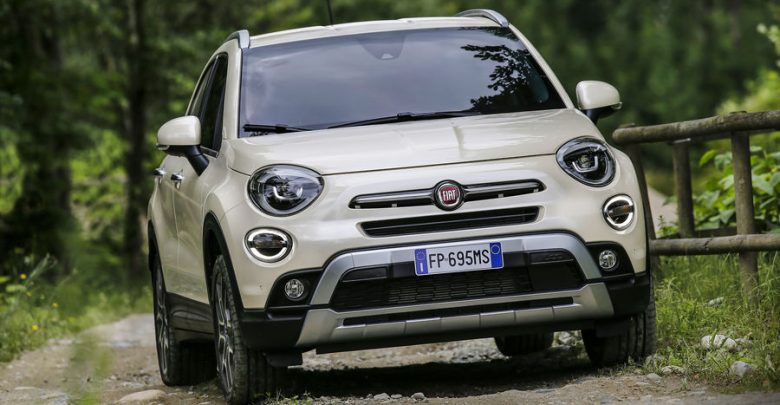 Nuova Fiat 500X 2019, vista frontale City Cross