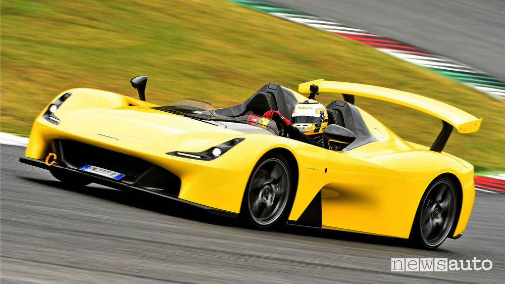 Noleggio Supercar Torino Dallara Stradale