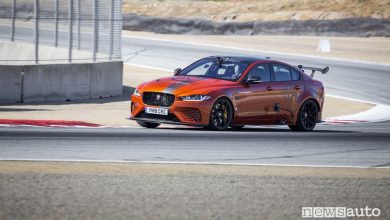 record di velocità Jaguar XE SV Project 8, record Laguna Seca