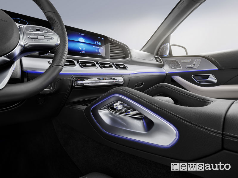 Mercedes-Benz GLE 2019 AMG Line, abitacolo