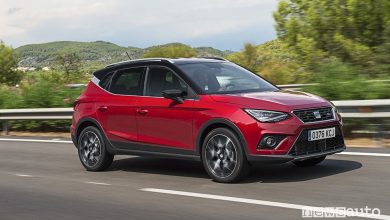 Seat Arona metano TGI FR, vista di profilo