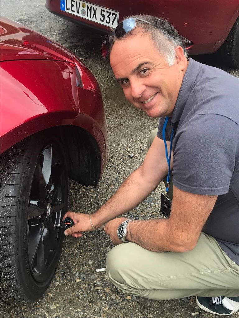 Controllo pressione gomme fai date Mancini 