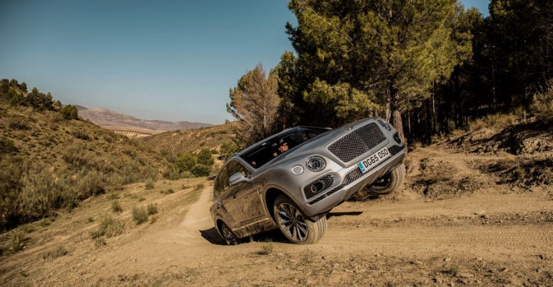 Beltley Bentaya, off road
