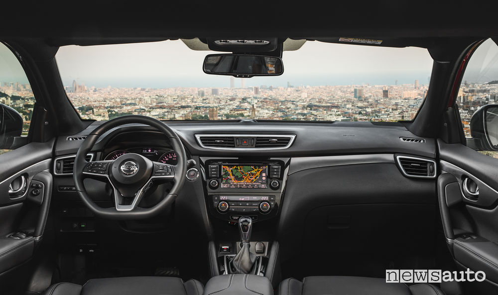 Auto diesel più vendute in italia Nissan_Qashqai 2019, plancia strumenti