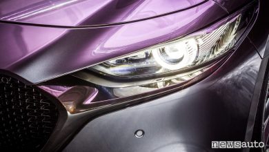 Mazda Mazda3 2019 Faro anteriore