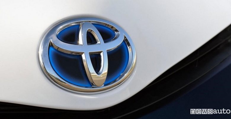 Ibrido Toyota Yaris consumi
