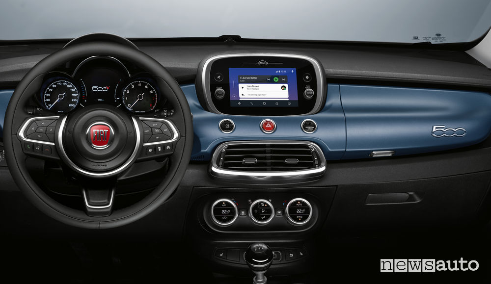 Fiat 500X Mirror, plancia strumenti