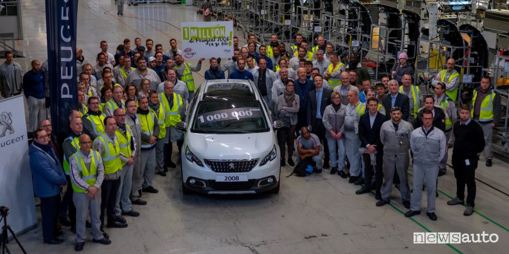 Peugeot 2008, festa per l'esemplare N. 1.000.000