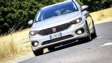Fiat Tipo station wagon frontale in curva