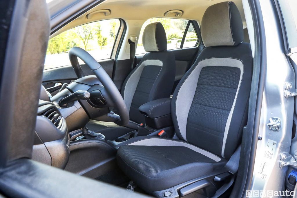 Fiat Tipo sedili anteriori