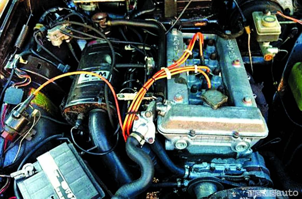 Motore Alfa Romeo Alfetta con disattivazione di 2 cilindri