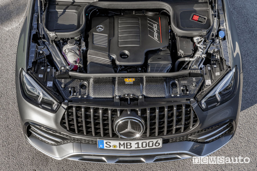 Mercedes-AMG GLE 53 4MATIC+, vano motore
