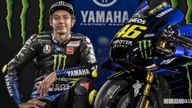 Valentino Rossi nel MotoGP 2019, con la Yamaha Monster!