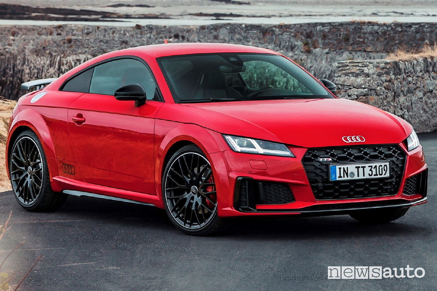Audi TTS competition, vista di profilo