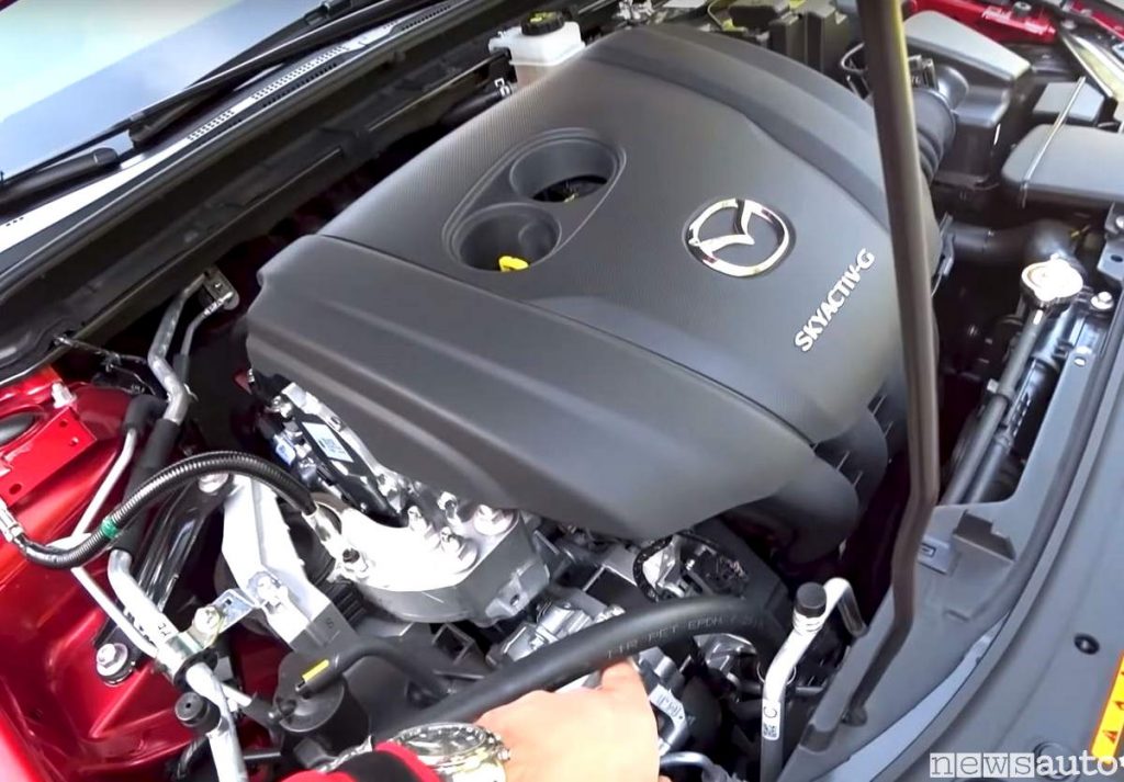 Motore Mazda skyactiv-G mild-hybrid