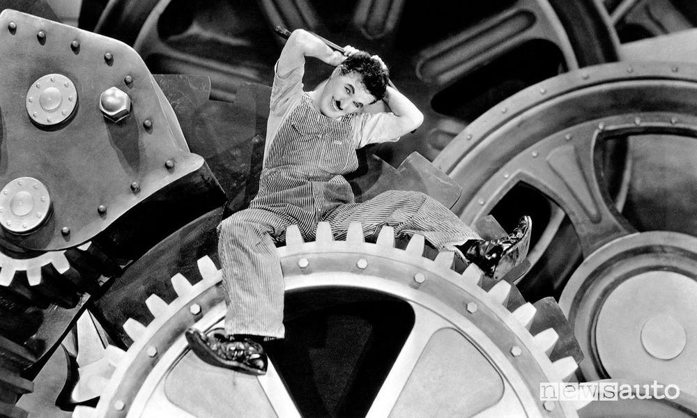 Tempi Moderni Charlie Chaplin Teoria Taylorismo Citroen