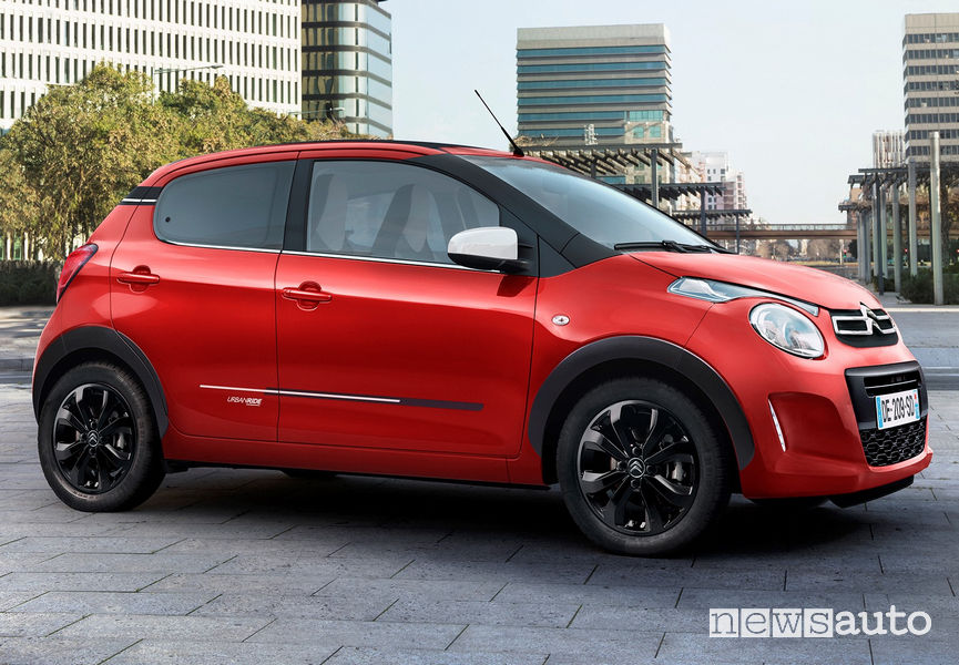 Citroën C1 Urban Ride vista di profilo